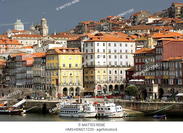 Portugal, Douro Valley, Porto, historical center listed as World Heritage by UNESCO, Ribeira historical district, Cais de Ribeira