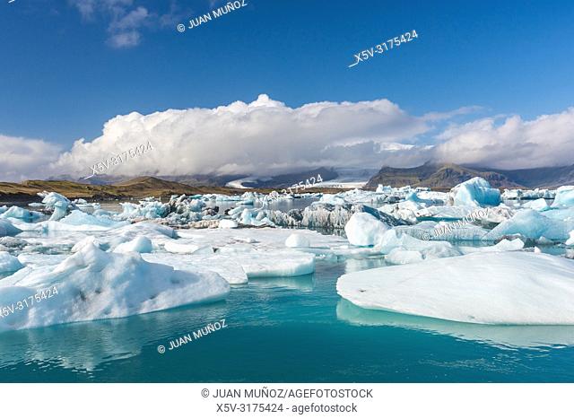 Vatnajokull glacier. Iceberg in Jokulsarlon. Iceland