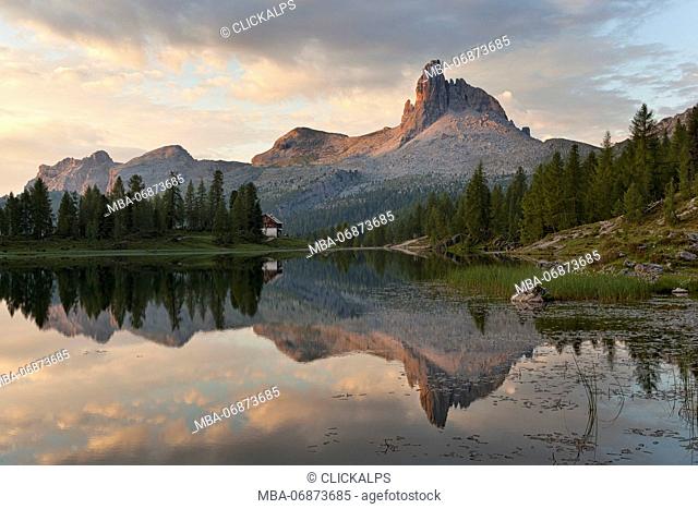 Dawn at Federa Lake with Becco di Mezzodì, Croda da Lago, Dolomites, Cortina d'Ampezzo, Veneto, Italy