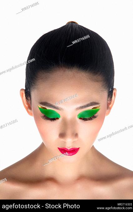 Personality makeup beauty makeup face