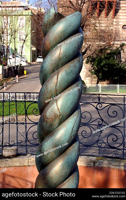 Snake column and palace in Sultanahmet, Turkey