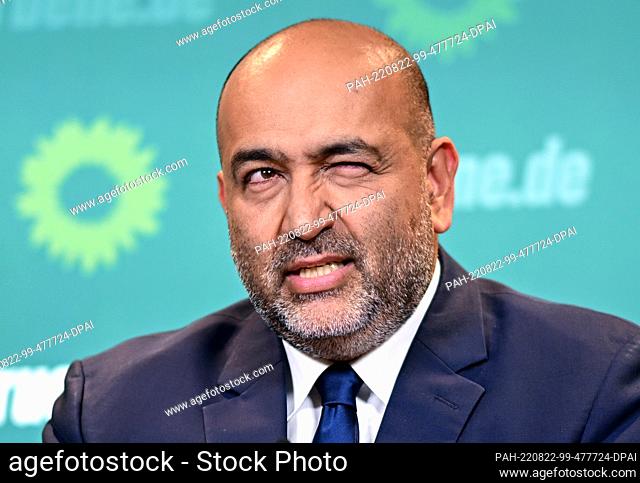 22 August 2022, Berlin: Omid Nouripour, Federal Chairman of Bündnis 90/Die Grünen talks about current issues after his party's committee meetings