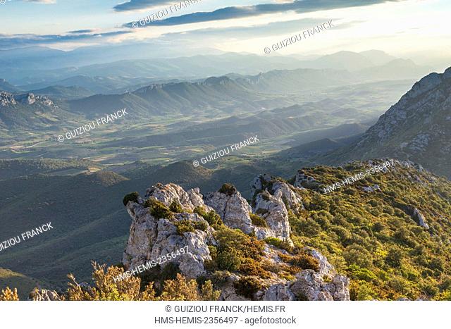 France, Aude, Cathare Country, Cucugnan, view from Queribus castle over Maury valley, Corbieres vineyard and Pyrenees mountains