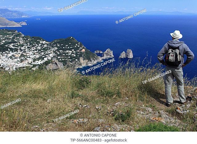 Italy, Campania, Capri, view of the Faraglioni