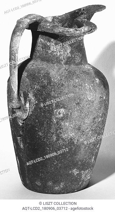 Etruscan Beak-Spouted Oinochoe; Etruria; early 5th century B.C; Bronze; 24.6 cm (9 11, 16 in.)