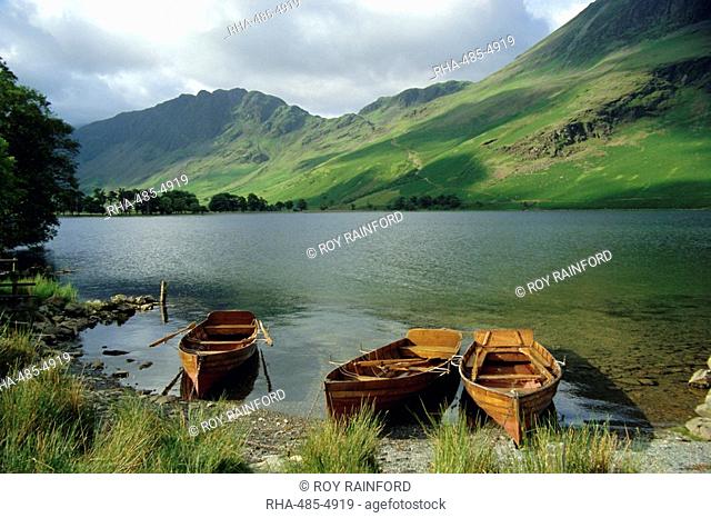 Boats on the lake, Buttermere, Lake District National Park, Cumbria, England, UK