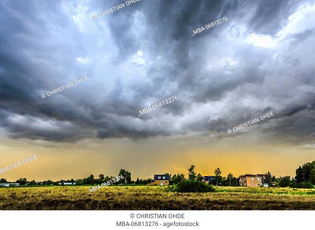 Germany, Hamburg, Kirchwerder, thunderstorm clouds, storm