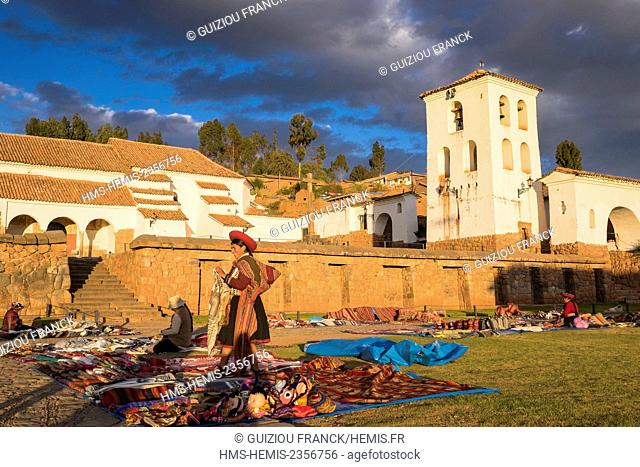 Peru, Cusco Province, Incas Sacred Valley, Chinchero, the Spanish village built on the remains of Inca terraces, craft market at the foot of the 16th century...