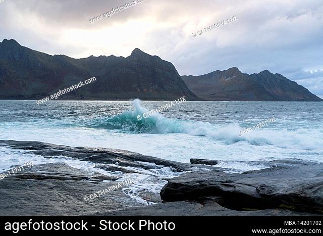 Norway, Senja, Skaland, Tungeneset, flood, wave
