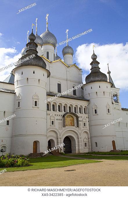 Gate Church of the Resurrection (1670), Kremlin, Rostov Veliky, Golden Ring, Yaroslavl Oblast, Russia