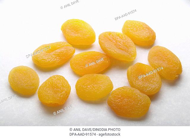 Semi Dried Apricot