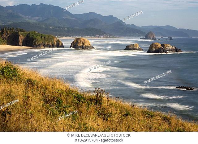 Dramatic Views of the Oregon Coast and Pacific Ocean from Chapman Point