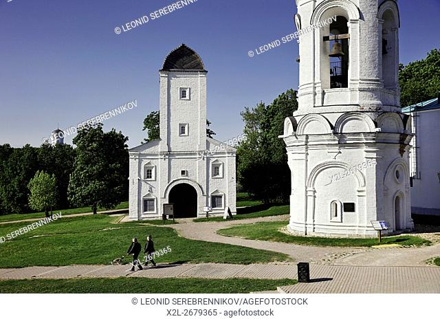 Vodovzvodnaya Tower (center) and St. George Bell Tower (right). Kolomenskoye Museum-Reserve, Moscow, Russia
