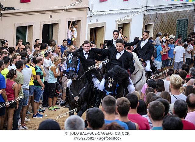 Jaleo, traditional dance with horses, originally from the 14th century, fiestas de Sant Bartomeu, Ferreries, Minorca, Balearic Islands, Spain