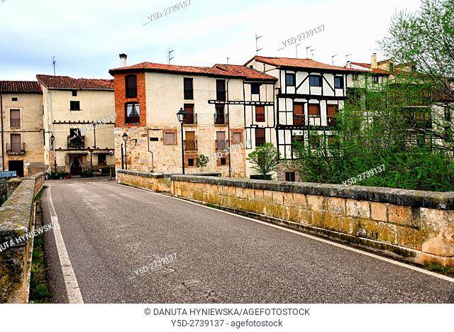 Bridge over Arlanza river, old town of Covarrubias, Ruta del Cid, Burgos province, Castilla-León, Castile and León, Castilla y Leon, Spain, Europe