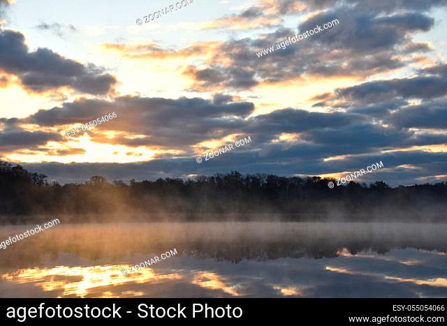 Sunrise on a morning on the latzig lake in Vorpommern-Greifswald, Sonnenaufgang am Latzigsee bei Borken