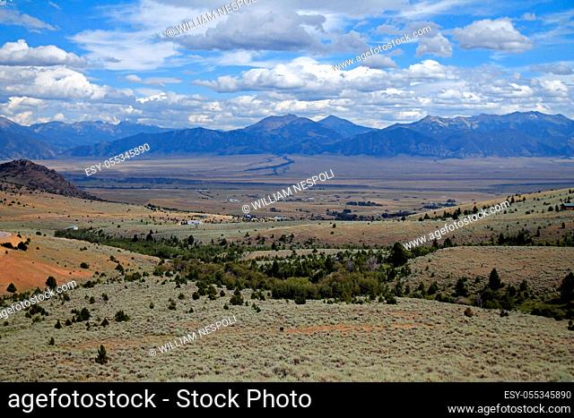Panoramic view over the valley of Montana