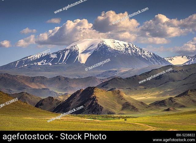 The snow-covered Tsengel Khairkhan, Alktai Mountains, Bayan-Ulgii Province, Mongolia, Asia