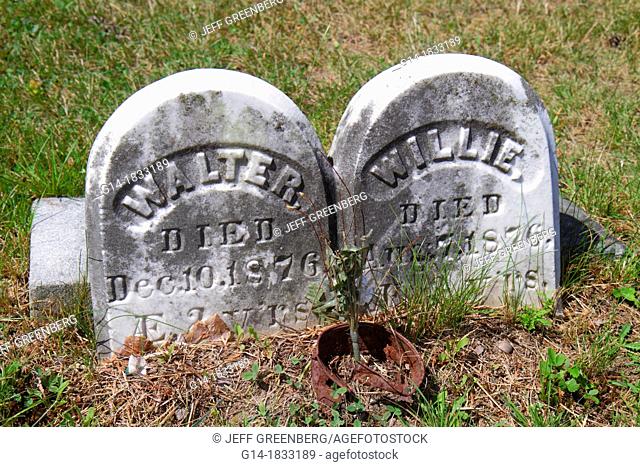 Maine, South Portland, Calvary Cemetery, Roman Catholic Diocese of Portland, religion, grave, twins, infants, tombstone