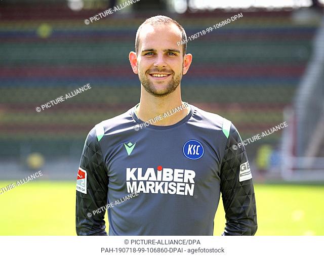 17 July 2019, Baden-Wuerttemberg, Karlsruhe: Soccer, 2nd Bundesliga, Karlsruhe goalkeeper Marius Gersbeck, Photo: Michael Deines/Michael Deines