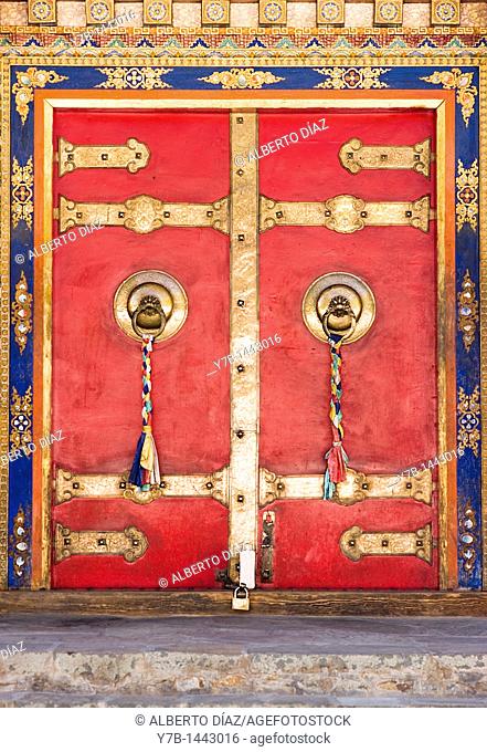 Gate in the monastery of Tashilhunpo in Shigatse in Tibet