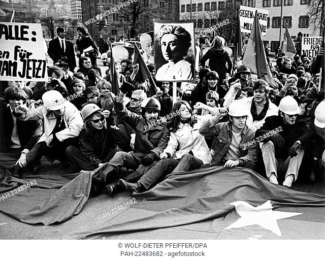 More than 2, 000 people demonstrate against Vietnam War and for the withdrawal of all US troops from Vietnam on the 15th of November in 1969 in Stuttgart