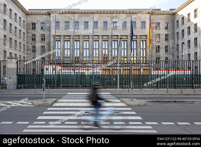 22 November 2023, Berlin: A cyclist rides past the Ministry of Finance. The Ministry of Finance had blocked the commitment appropriations from the 2023 budget