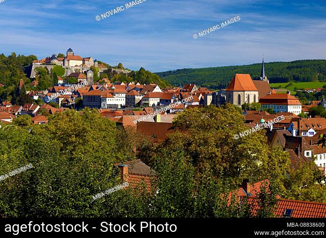Cityscape with fortress Rosenberg and parish church, Kronach, Upper Franconia, Bavaria, Germany