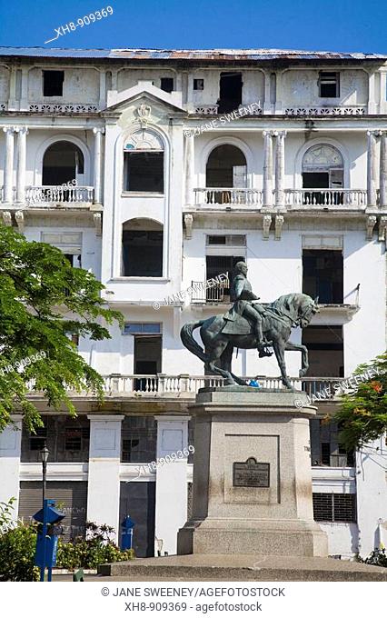 Equestrian statue of General Tomas hero of Panama's independence movements, Plaza Herrera, 'Casco Viejo' (old quarter), Panama City, Panama