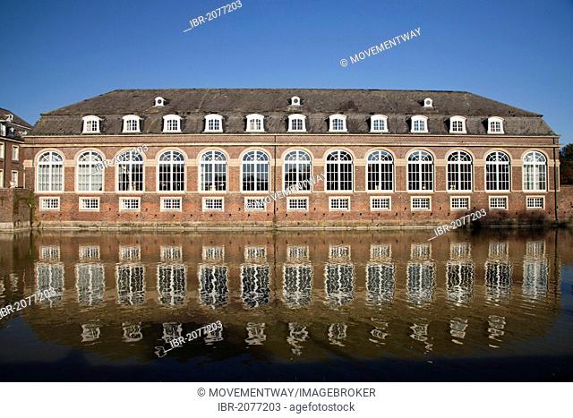 Schloss Nordkirchen moated castle, Versailles of Westphalia, Nordkirchen, district of Coesfeld, Muensterland, North Rhine-Westphalia, Germany, Europe
