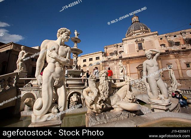 Sculptures, Fountain, Piazza Pretoria, Palermo, Sicily, Italy