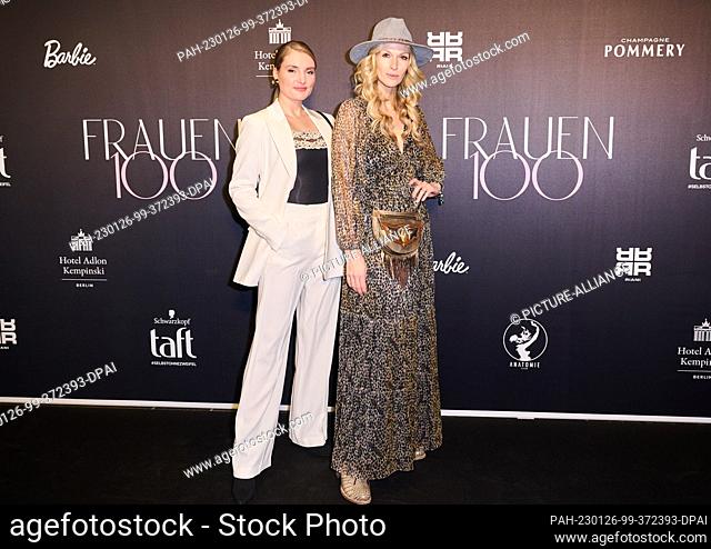 26 January 2023, Berlin: Marie van den Benken (l) and Mia Florentine Weiss, artist, come to the Gender Summit at the Hotel Adlon for more equality between men...