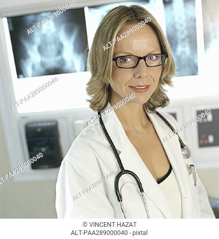 Female doctor in x-ray lab