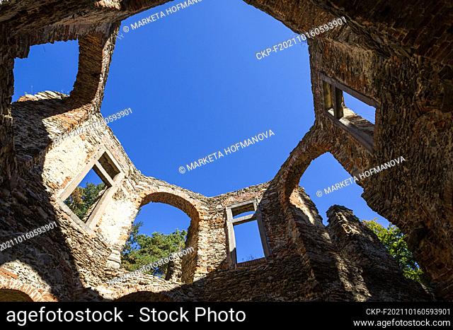 Belveder, castle, ruins (CTK Photo/Marketa Hofmanova)