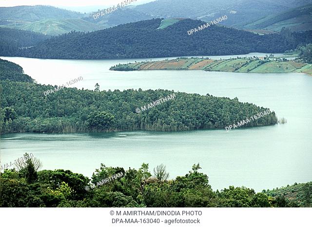 Emerald lake in Nilgiris ; Ooty ; Ootacamund ; Udhagamandalam ; Tamil Nadu ; India