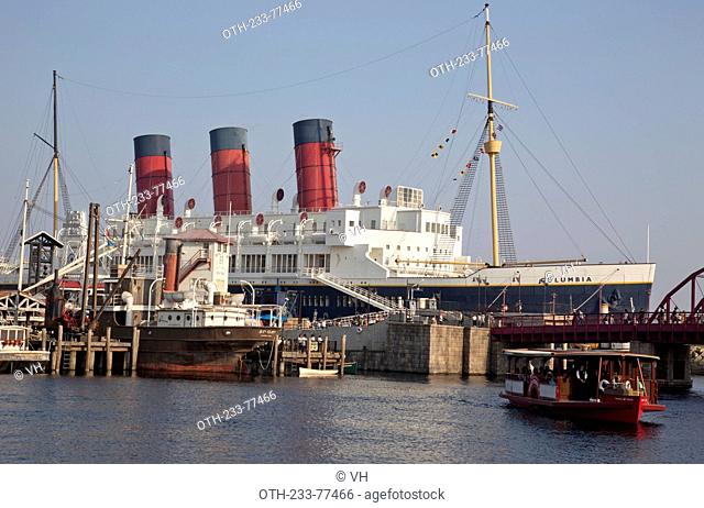 S.S. Columbia steam liner at American Front, Tokyo DisneySea, Tokyo Disney resort, Urayasu, Chiba prefecture, Tokyo, Japan