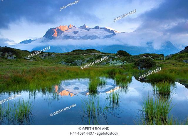 Moosfluh, Switzerland, Valais, Aletsch area, pool, puddle, morning light, reflection, mountains, Fusshörner, clouds, nature