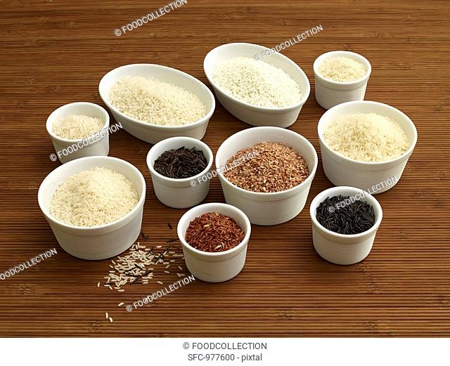 Various types of rice in small bowls