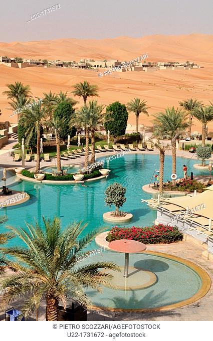 Abu Dhabi, United Arab Emirates: Qasr Al Sarab Desert Resort
