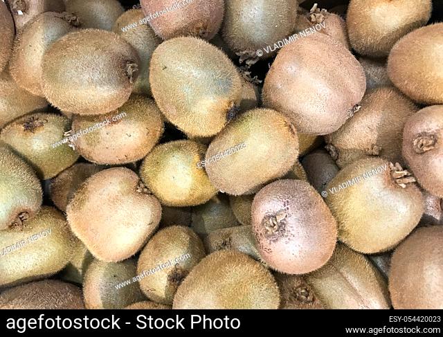 Close-up of kiwifruit on the market. Healthy fresh food background