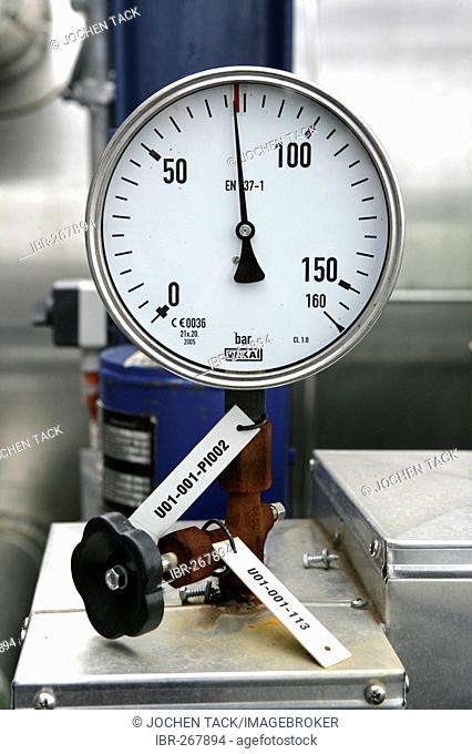 DEU Germany : Gas power station detail. manometer pressure control |