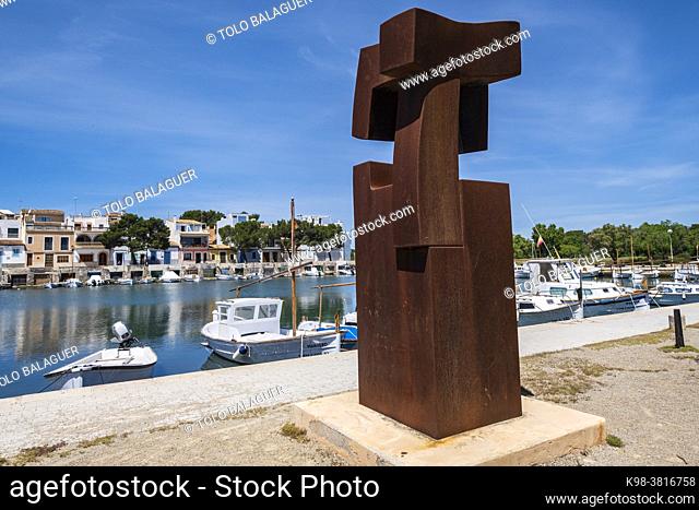Homenatge a Porto Colom, Albert rouiller, Sa Capella neighborhood, Mallorca, Balearic Islands, Spain