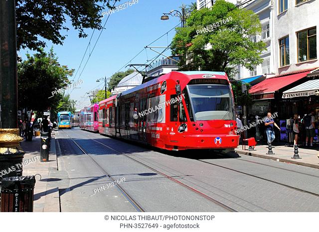 Turkey, Istanbul (municipality of Fatih), district of Cemberlitas, the tram in the street Divan yolu