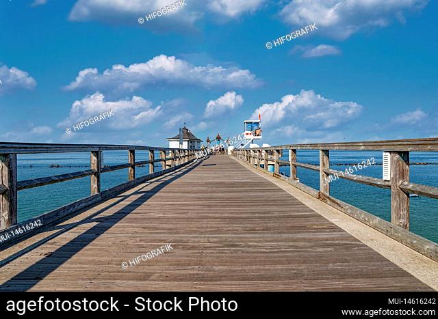 The Sellin pier, Baltic resort Sellin, Rügen, Mecklenburg-Vorpommern, Germany, Europe