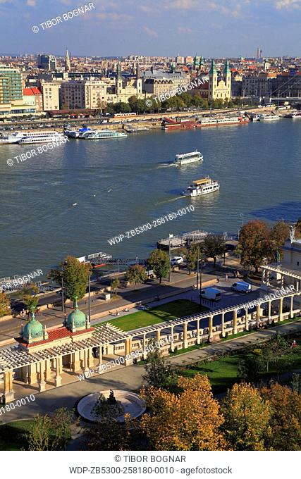 Hungary, Budapest, Danube River, Pest skyline, Várkert Pavilion