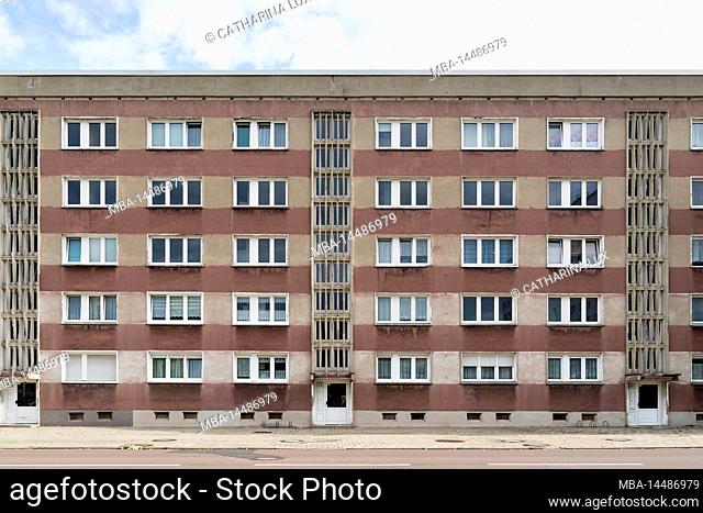 Germany, Saxony-Anhalt, Dessau, WBS70, prefabricated building, facade, housing series of the former GDR, symbol picture Tristesse