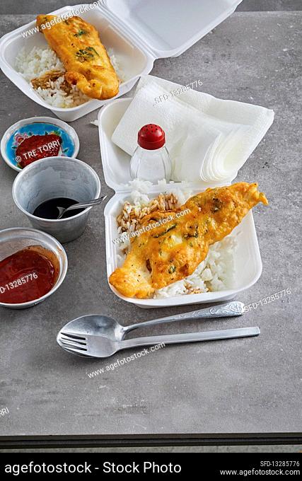 Crispy cod with jasmine rice and a chilli dip to go