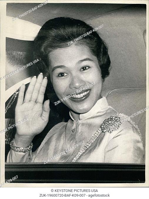 Jul. 20, 1960 - King And Queen To Thailand Return To Palace By Car After Guildhall Luncheon: The King and Queen of Thailand, who are here on a States Visit