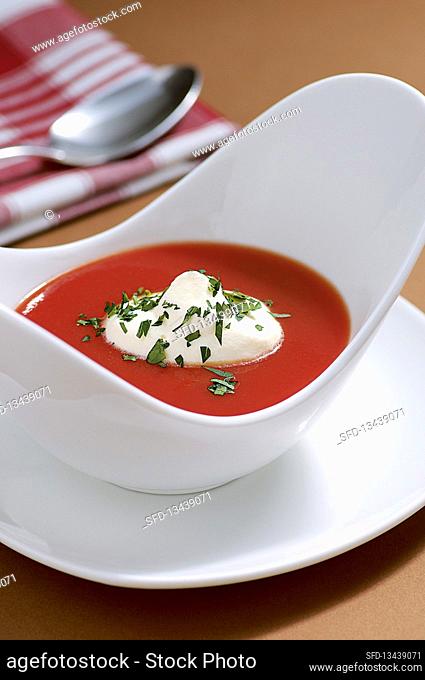 Jellied tomato soup with gin