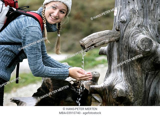 woman, young, hiking, resting, wells, refreshment
